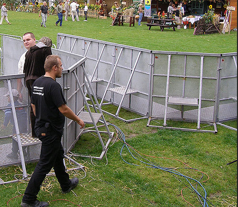 Steel barricades 1,09x1,225m