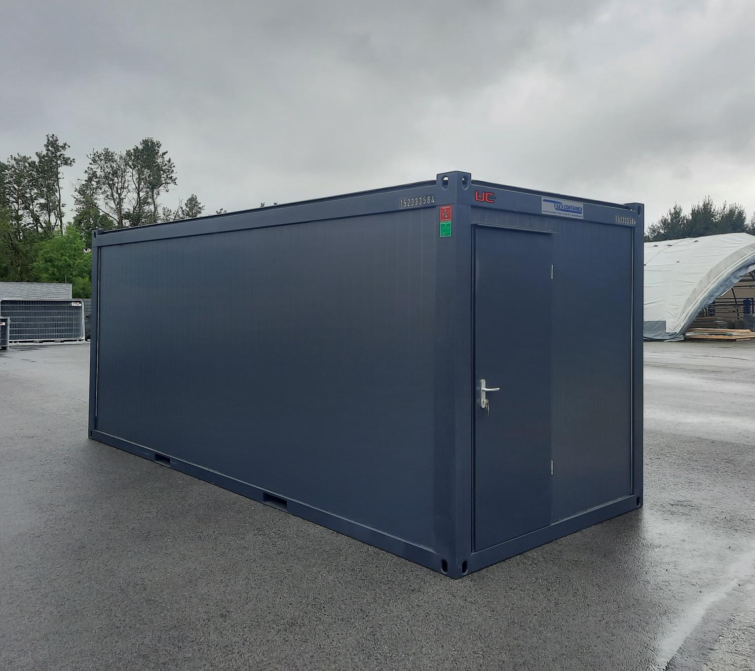 Containex PU soojustusega standard soojak 2.4 x 6m, tumehall RAL7016