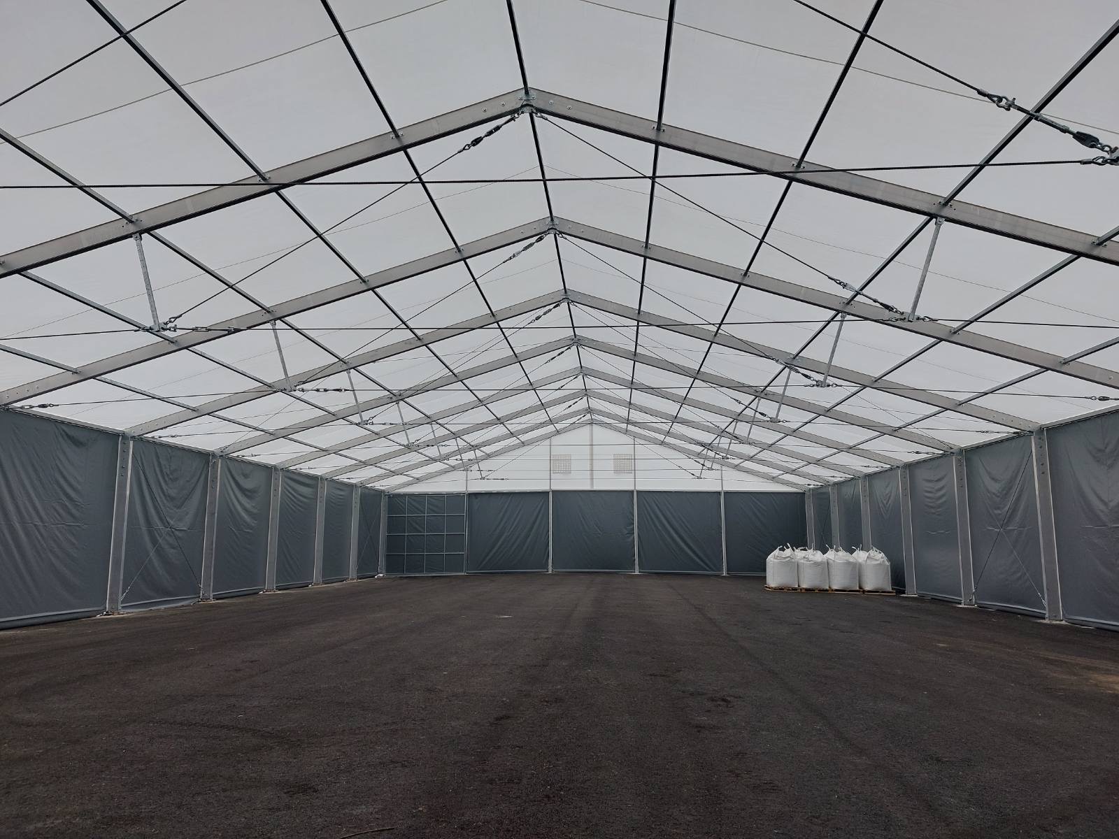 PVC hall 25x50x5m - järeltellitav