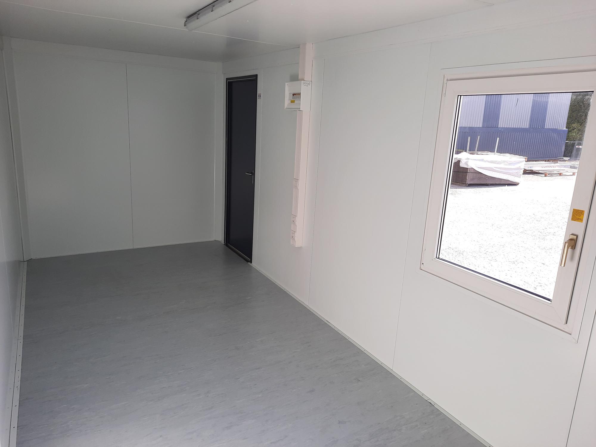 Containex BASIC soojak 2.4 x 6m, tumehall RAL 7016