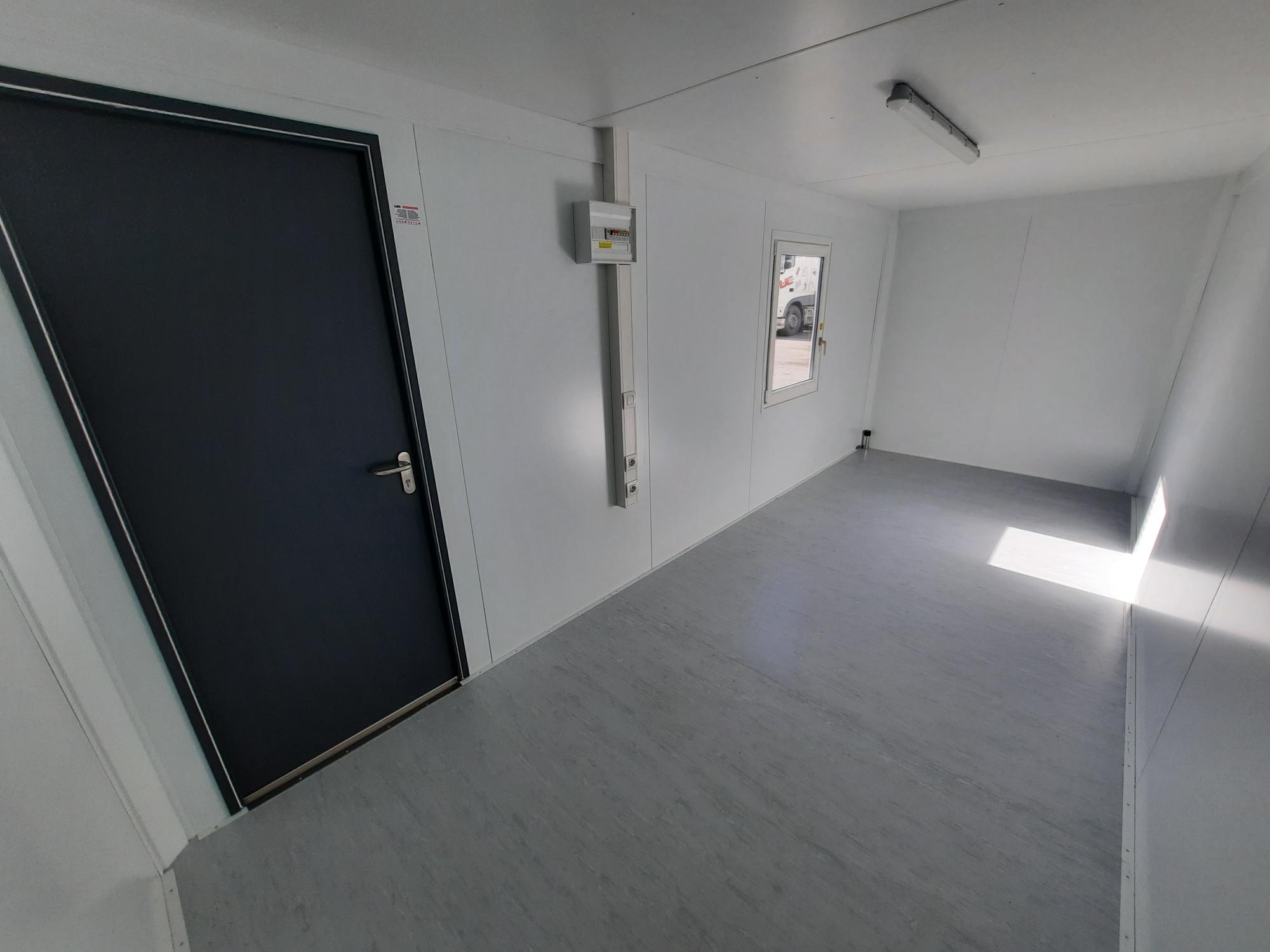 Containex BASIC soojak 2.4 x 6m, tumehall RAL 7016