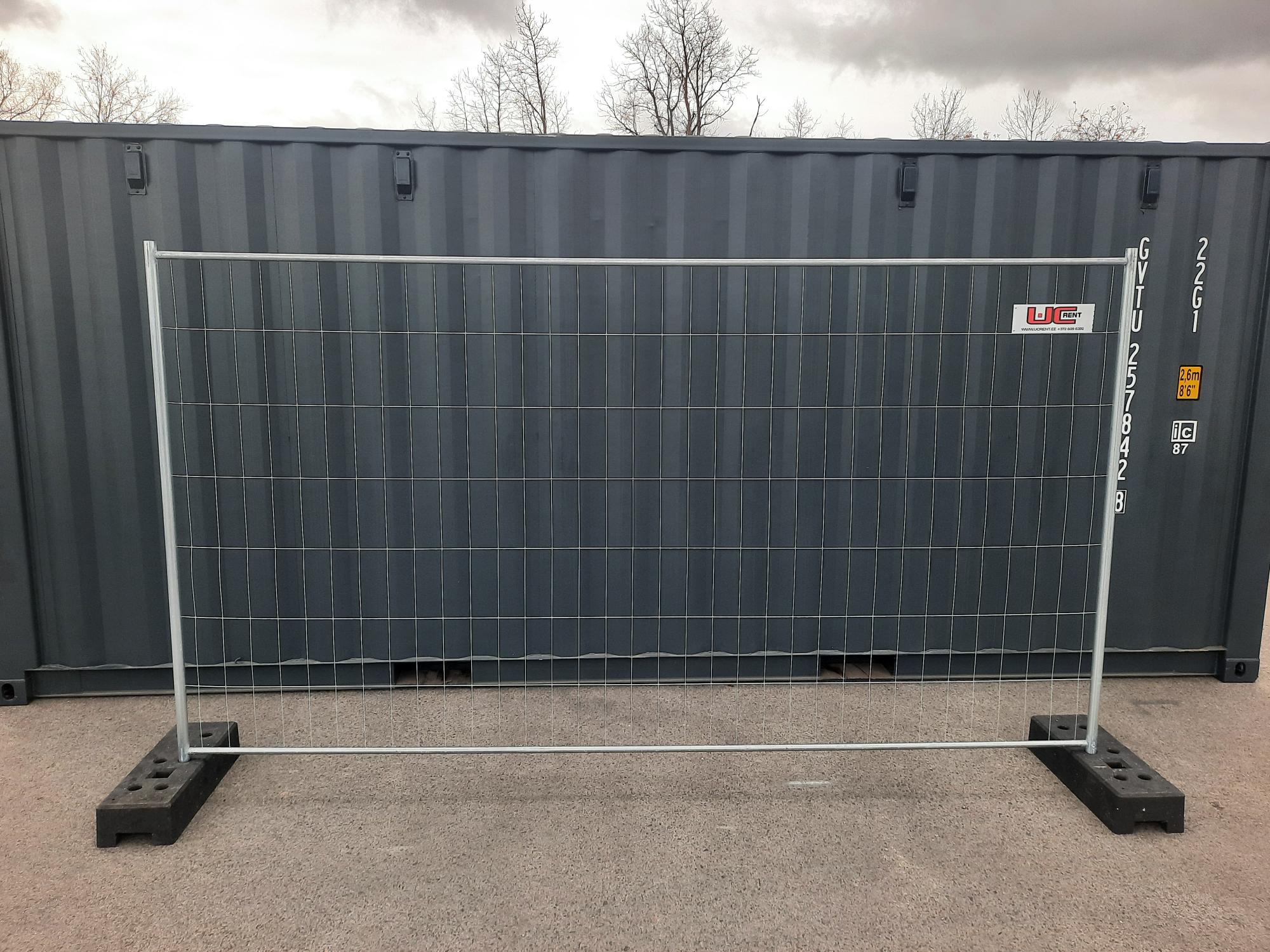 Piirdeaia kate kõrgele aiale 3,50 x 2,0m, must