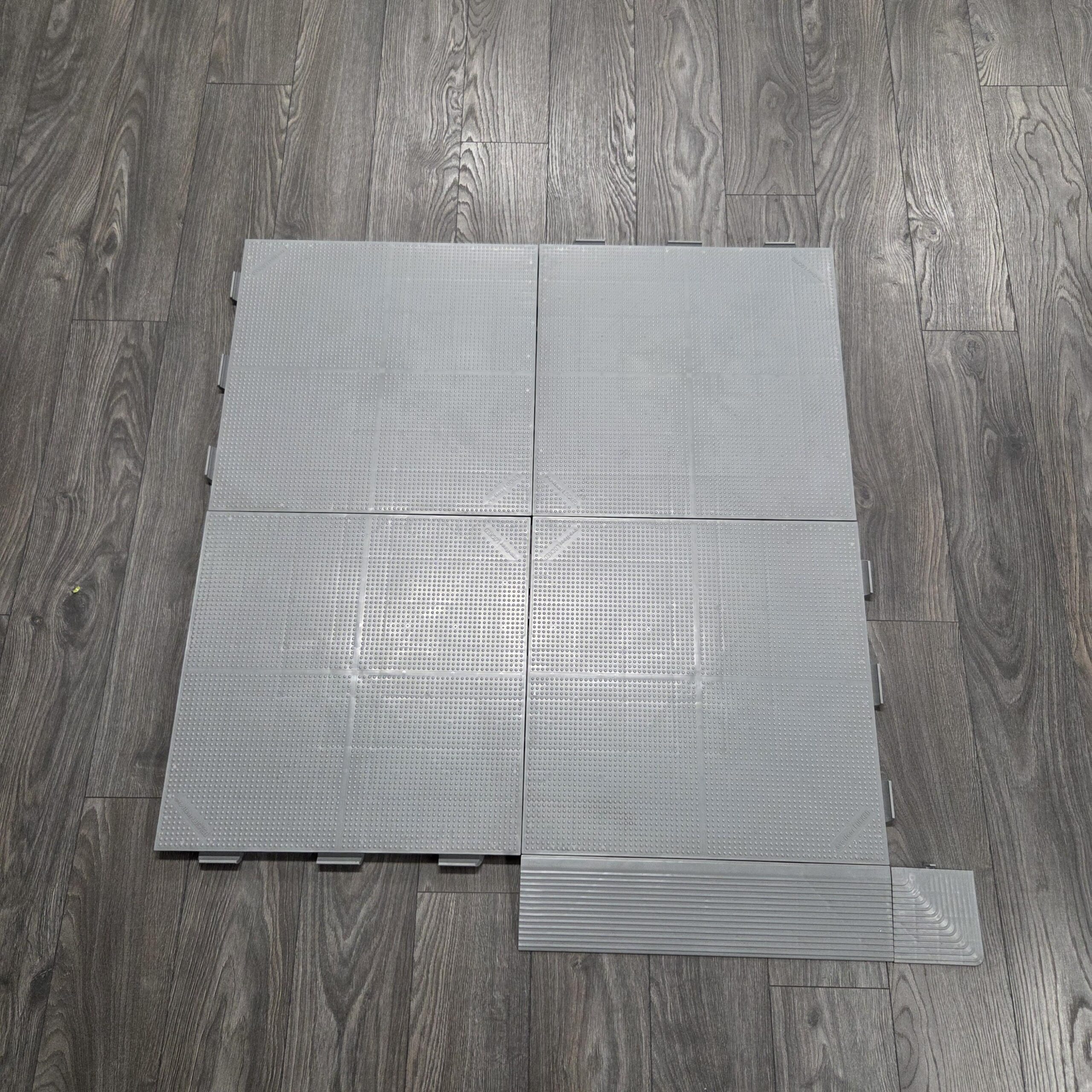Plastikpõrand Evo-floor 50x50cm, hall